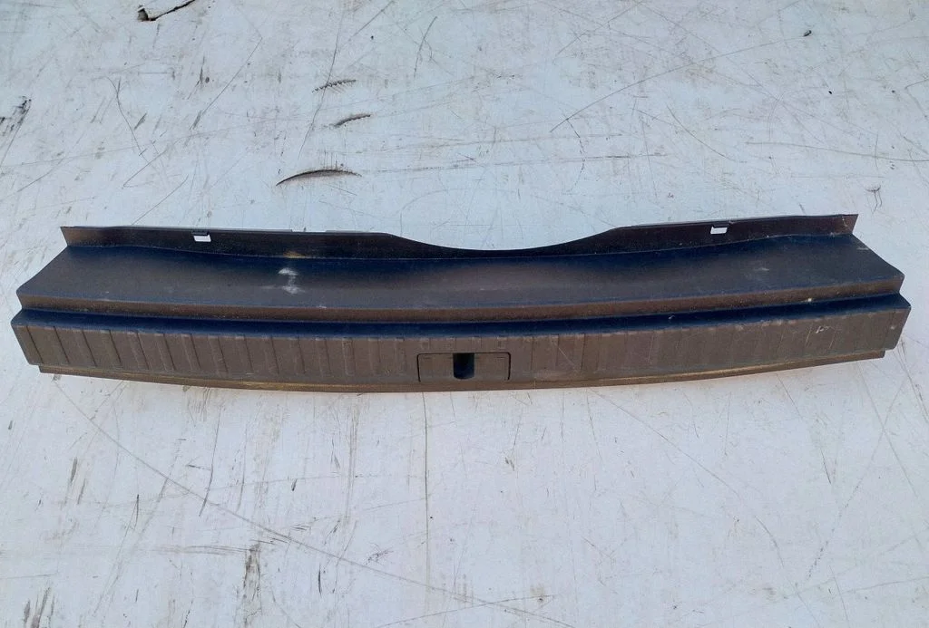 Centre console side trim rear COVERINSIDE