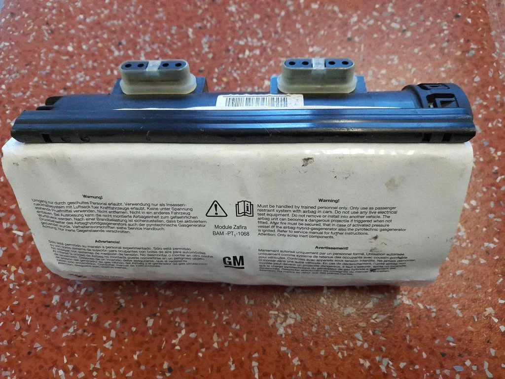 Pasažiera drošības spilvens – Opel Zafira B (2005-2014)