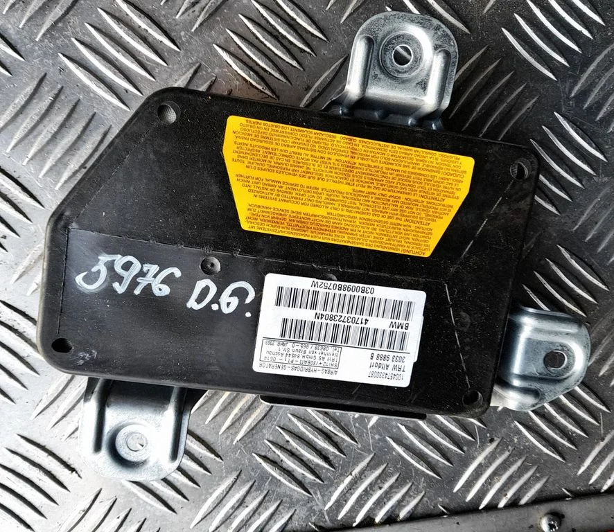 Rear door airbag – BMW 3 Series E46 (1998-2005)