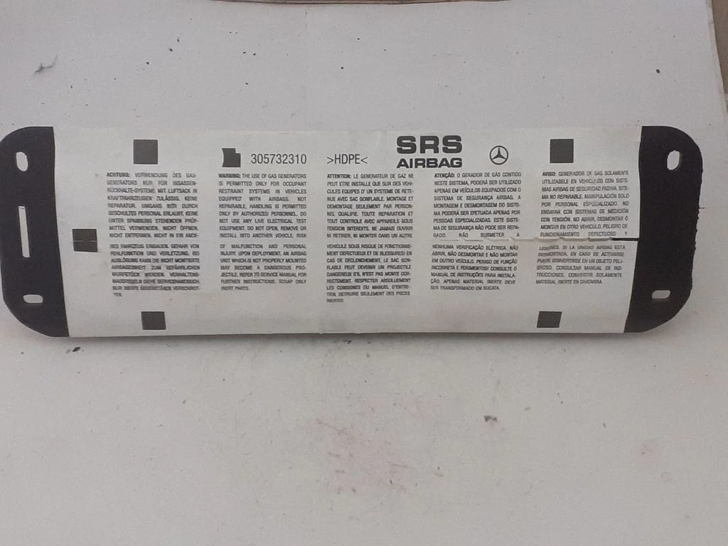 Passenger airbag 1698600005