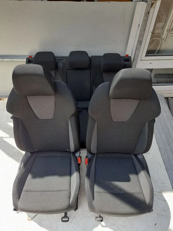 Seat set – Skoda Octavia Mk4 (2019-)