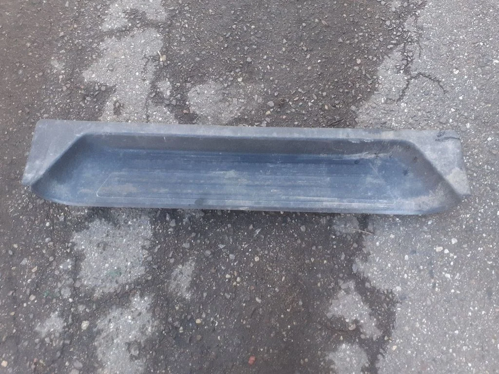 Side skirt rear trim 0863725A