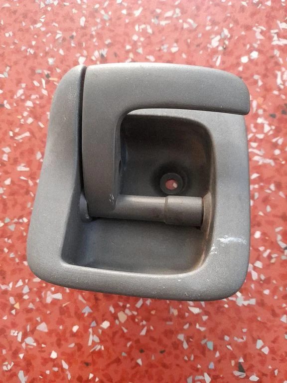 Engine bonnet (hood) release handle – Volvo S60 (2001-2004)