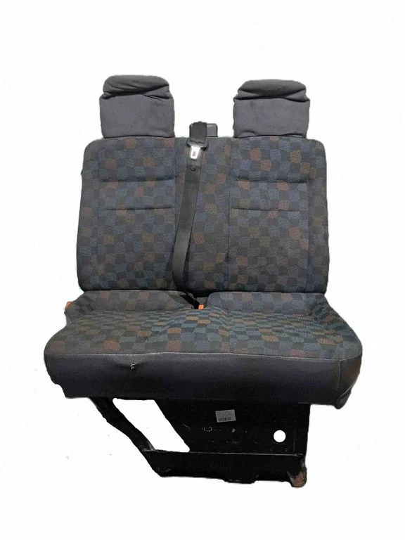 Priekšējais vadītāja sēdeklis – Mercedes-Benz Vito Viano W638 (1996-2003)