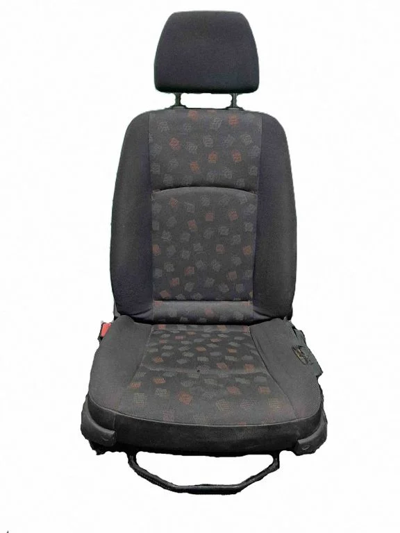 Priekšējais vadītāja sēdeklis – Mercedes-Benz Vito Viano W639 (2003-2014)