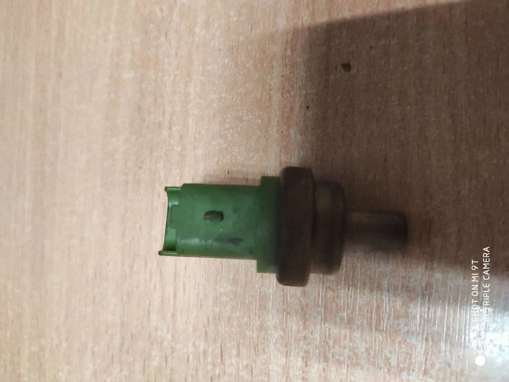 Coolant temperature sensor – Citroen C5 (2008-2016)