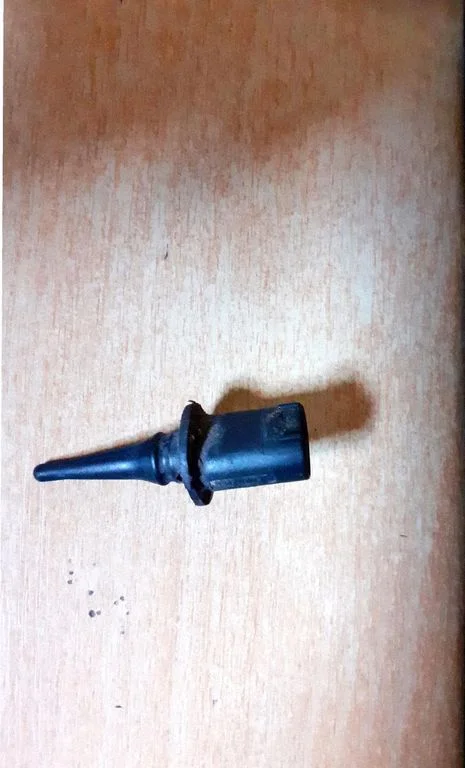 Outside/external air temperature sensor – Mercedes-Benz Sprinter W906 (2006-2018)