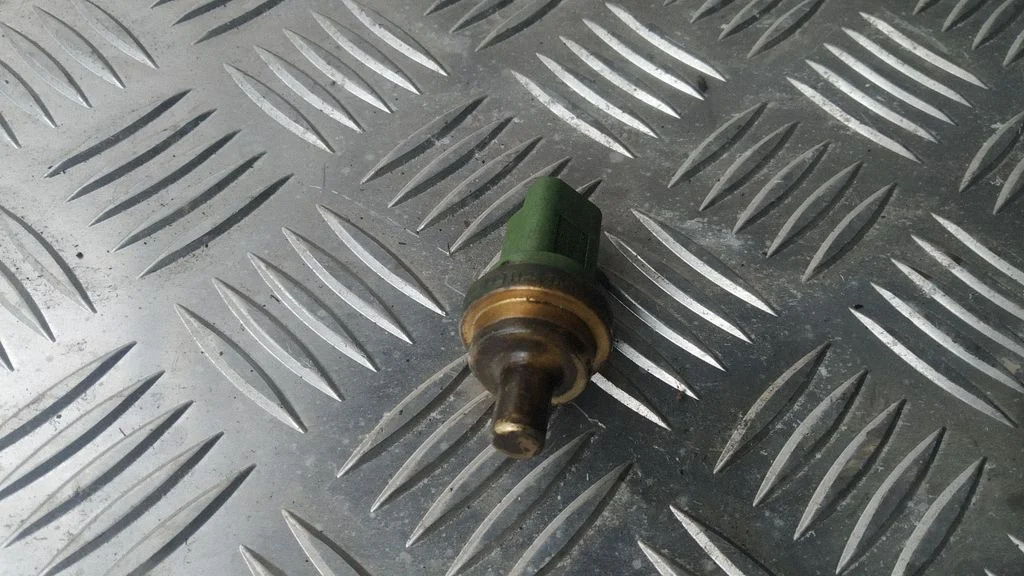 Oil temperature sensor – Ford Fusion (2006-2012)