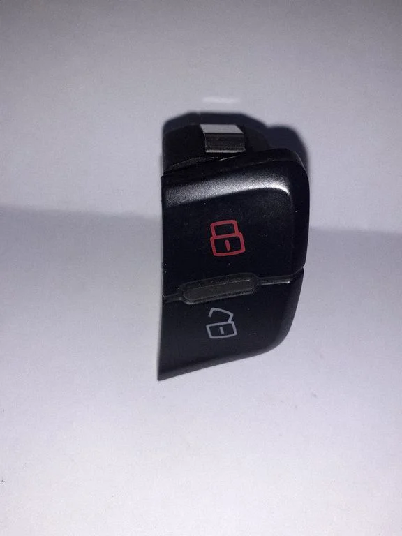 Central locking switch button 8T1962107