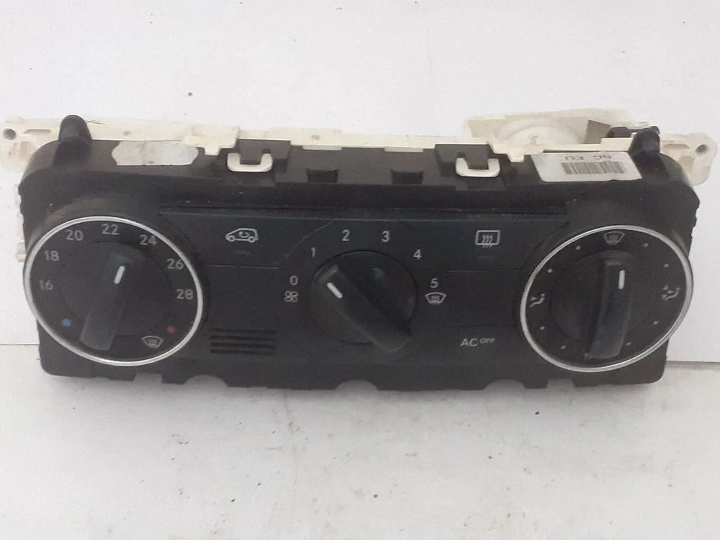 Interior fan control switch A1698301385