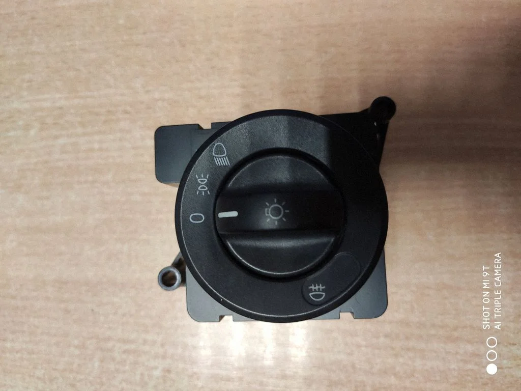 Light switch A9065450104