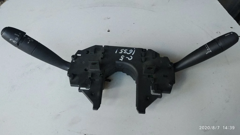 Light switch – Citroen C5 (2008-2016)