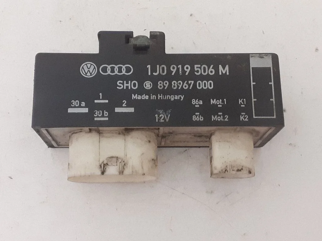 Jahutusventilaatori relee – Skoda Roomster (5J) (2006-2015)
