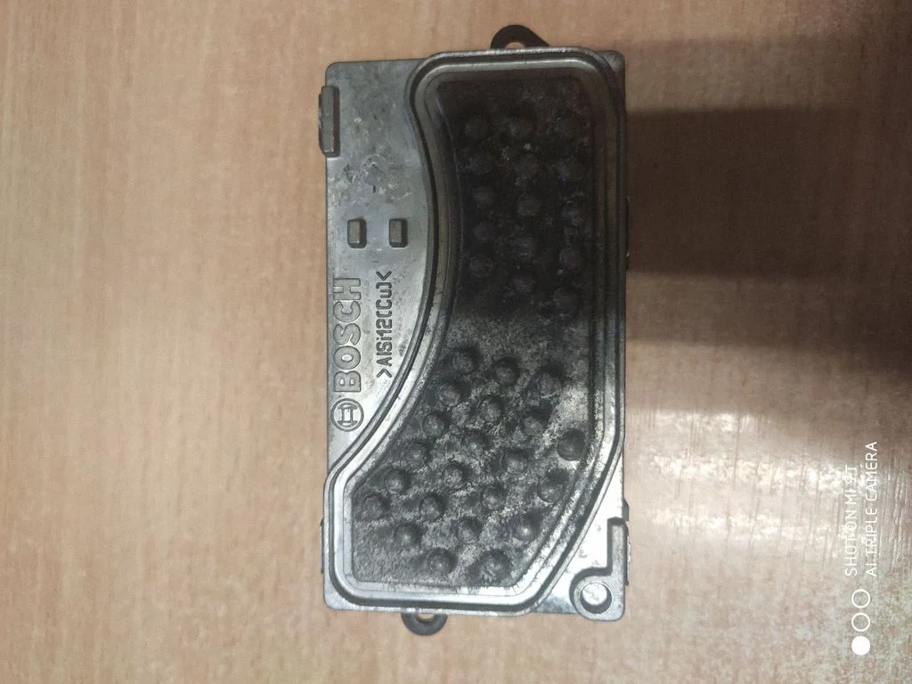 Heater blower fan relay – Audi A6 Allroad C6 (2006-2011)