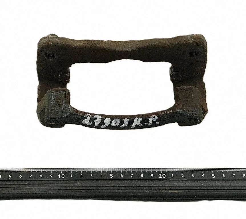 Bremžu klučiņu turētājs (aizmugurē) 4772247060