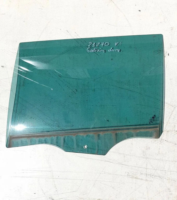 Rear door window glass 5E7845205A