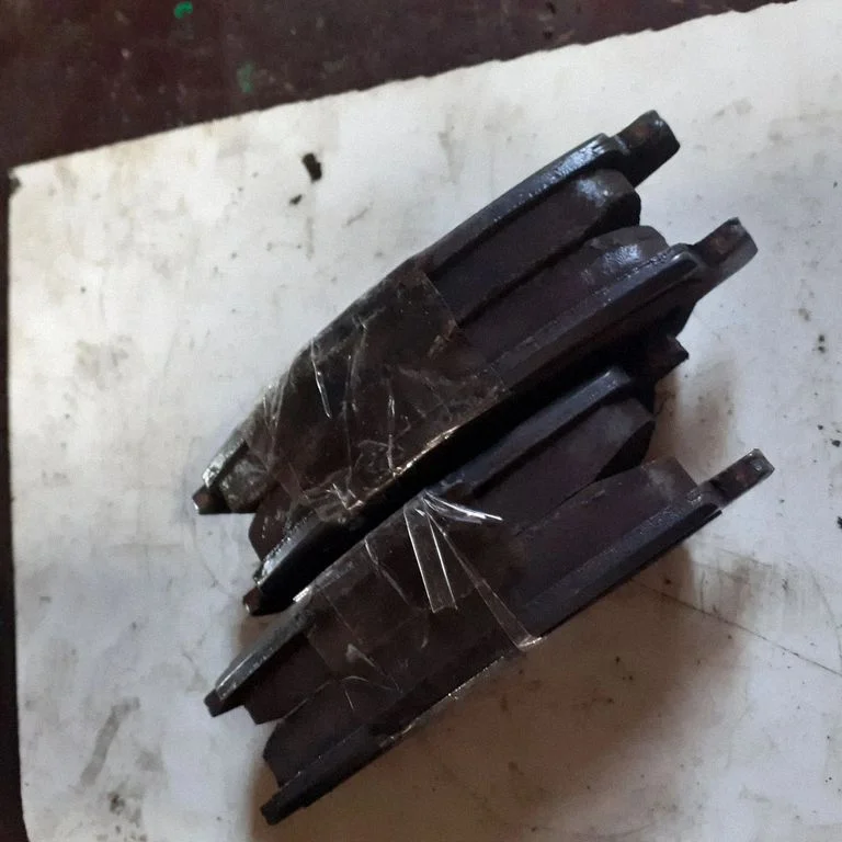 Brake pads (rear)