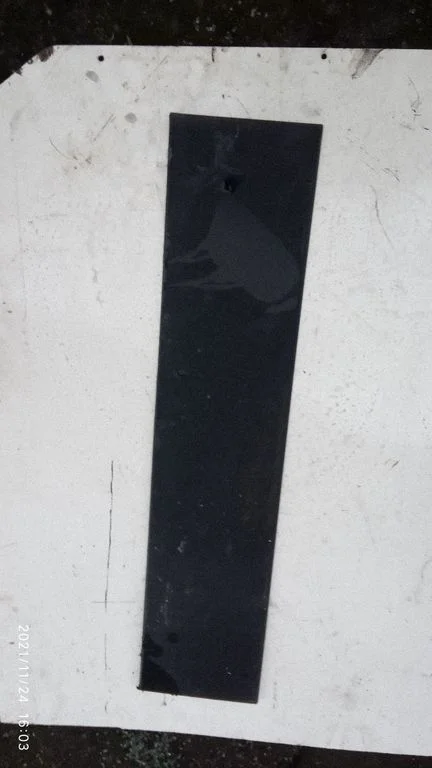 Rear door trim (molding) 1308058070