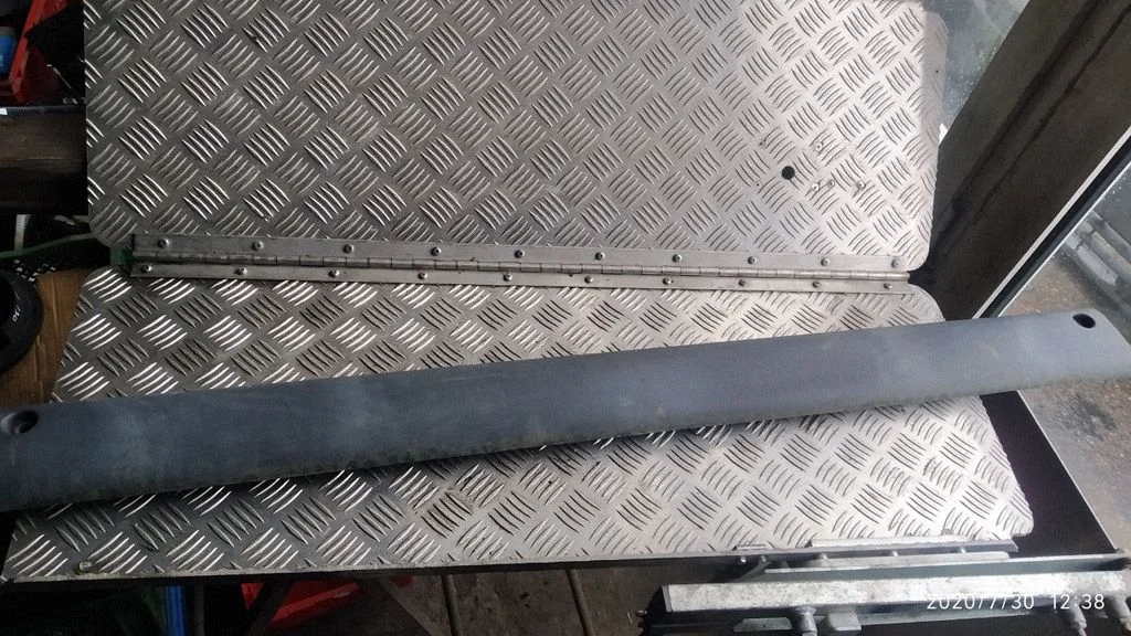 Sliding door trim (molding) 7701692582