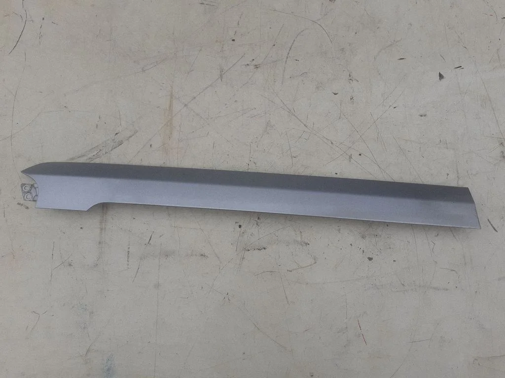 Listwa drzwi przesuwnych 839154D100