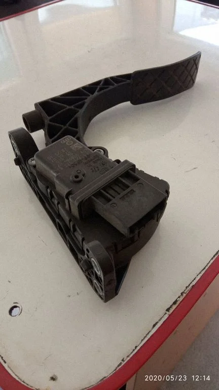 Accelerator throttle pedal – Audi A6 Allroad C6 (2006-2011)