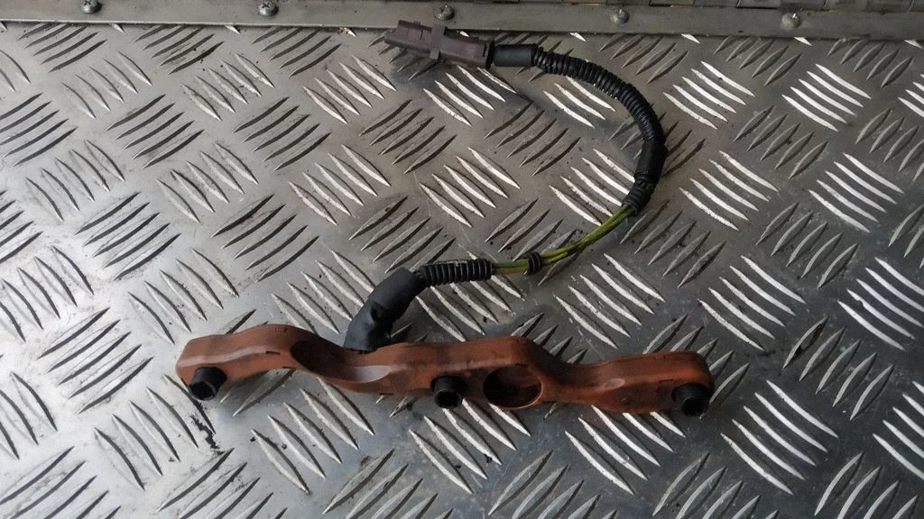 Plug wire