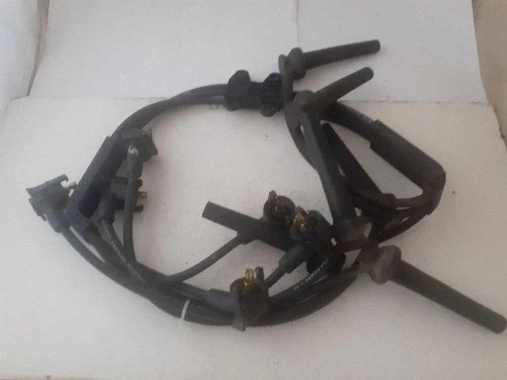 Plug wire – Ford Cougar (1998-2002)