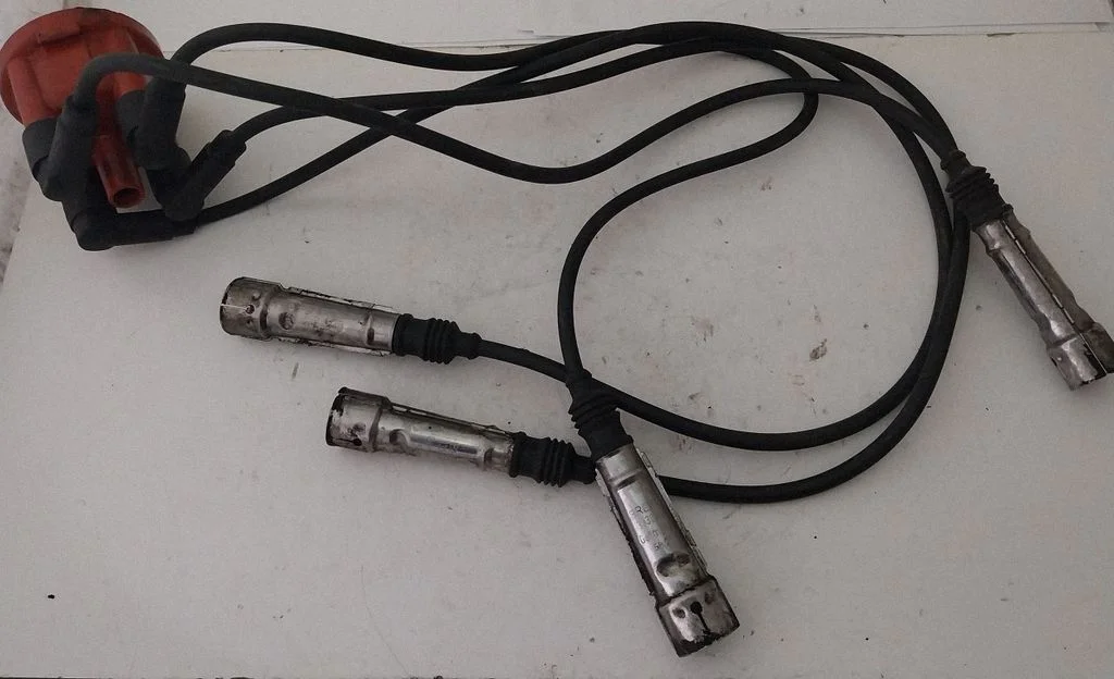 Plug wire – Volkswagen Transporter - Caravelle T4 (1991-2003)