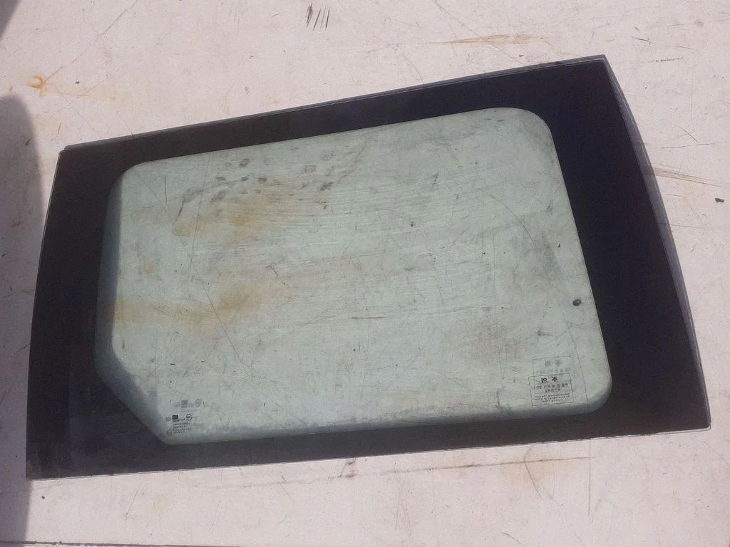 Sliding door window/glass