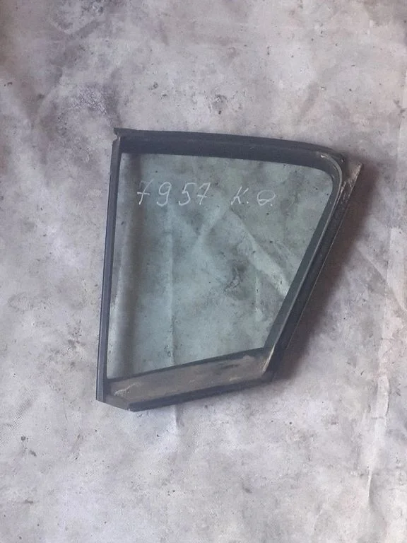 Tagumine kere külgklaas 43R00122
