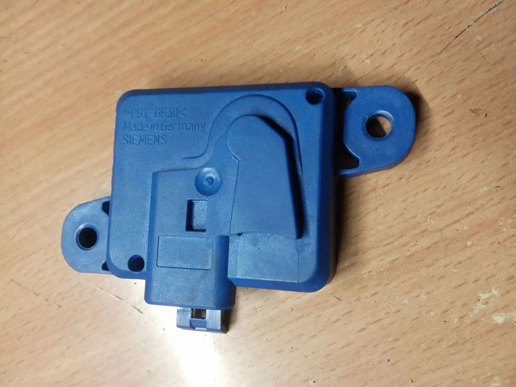Airbag deployment crash/impact sensor 5WK42879