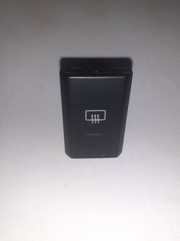 Stikla apsildes slēdzis BK2T18C621AB