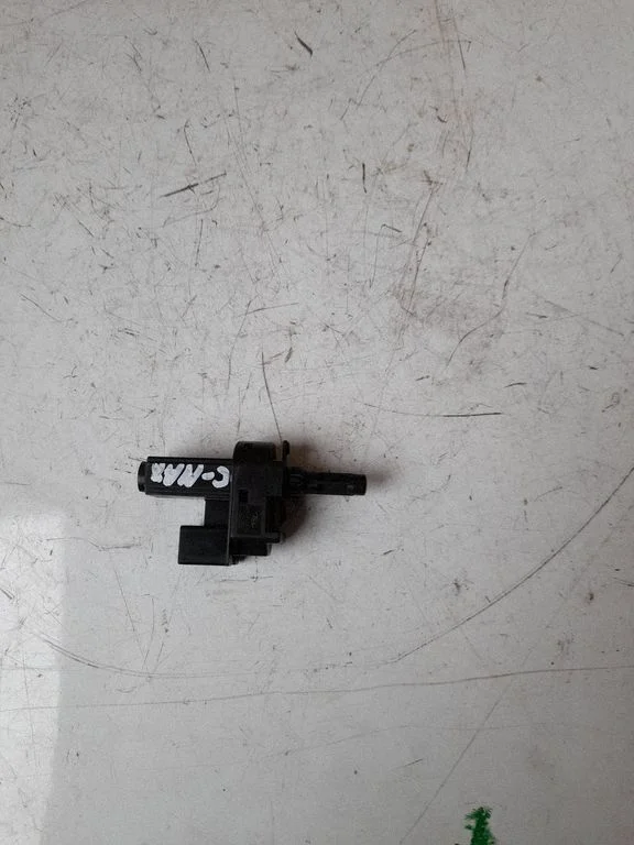 Clutch pedal sensor – Ford Focus C-MAX (2003-2010)