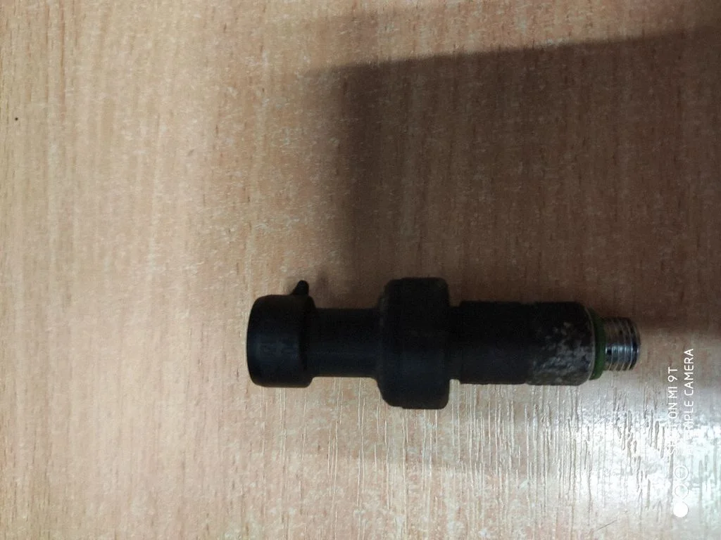 Air conditioning (A/C) pressure sensor 09131721