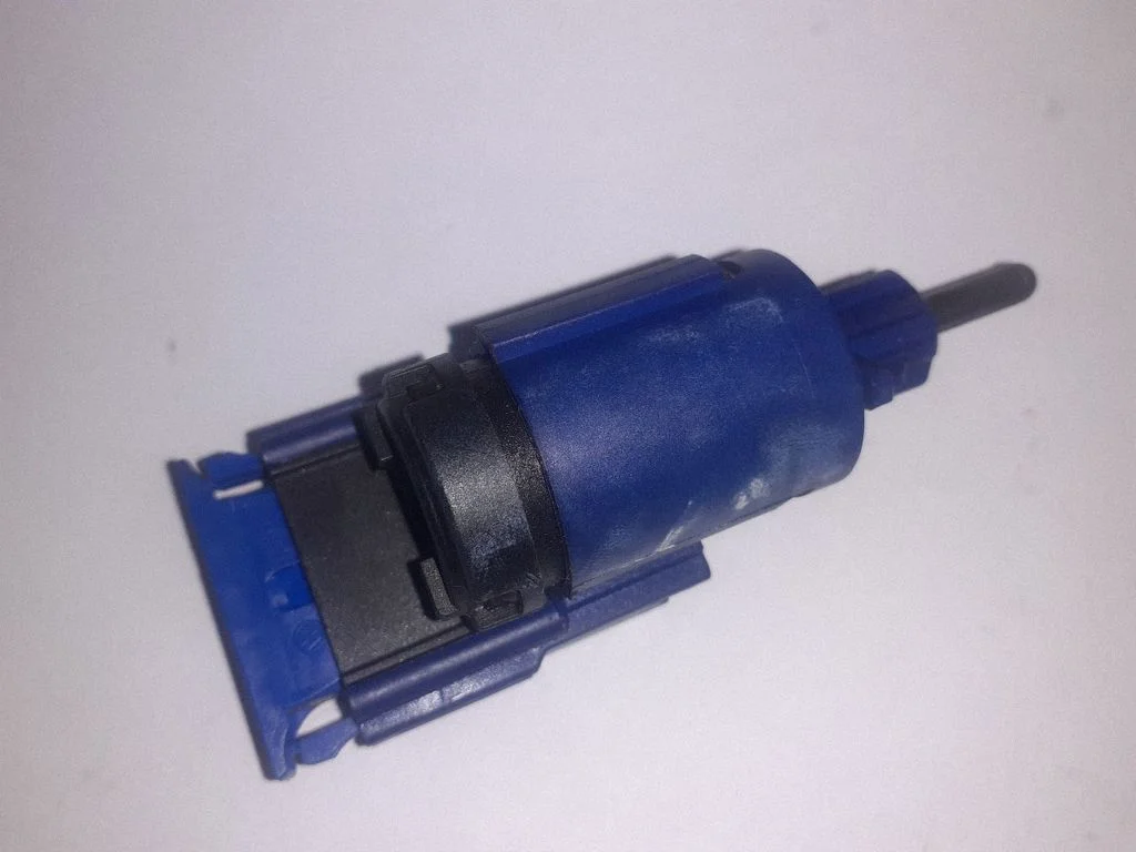 Siduripedaali andur J0927189F – Skoda Roomster (5J) (2006-2015)