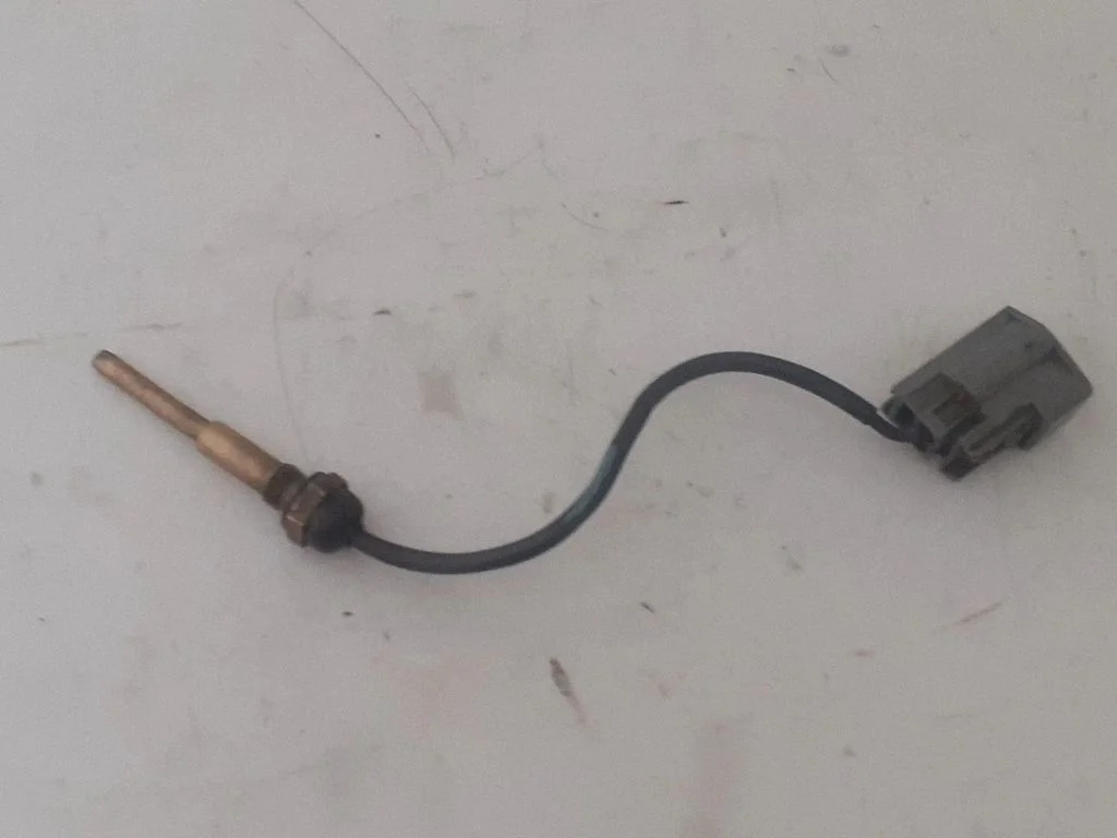 Exhaust gas temperature sensor