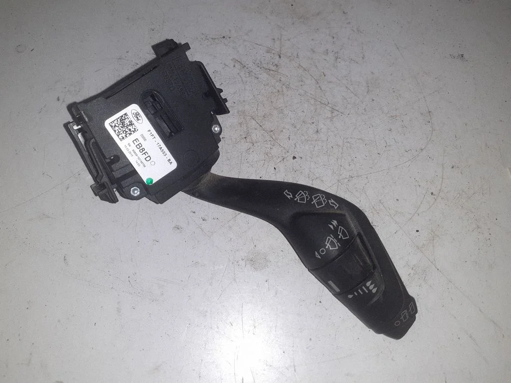 Logu tīrītāju svira F1FT17A553BA