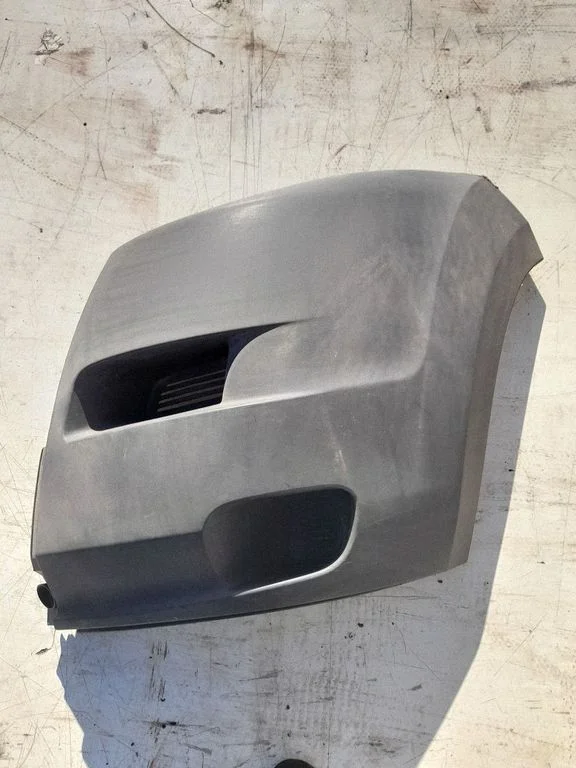 Esistange nurgaosa – Citroen Jumper (2007-2013)