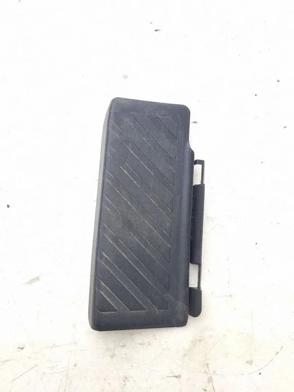 Foot rest pad/dead pedal 5Q1864777C