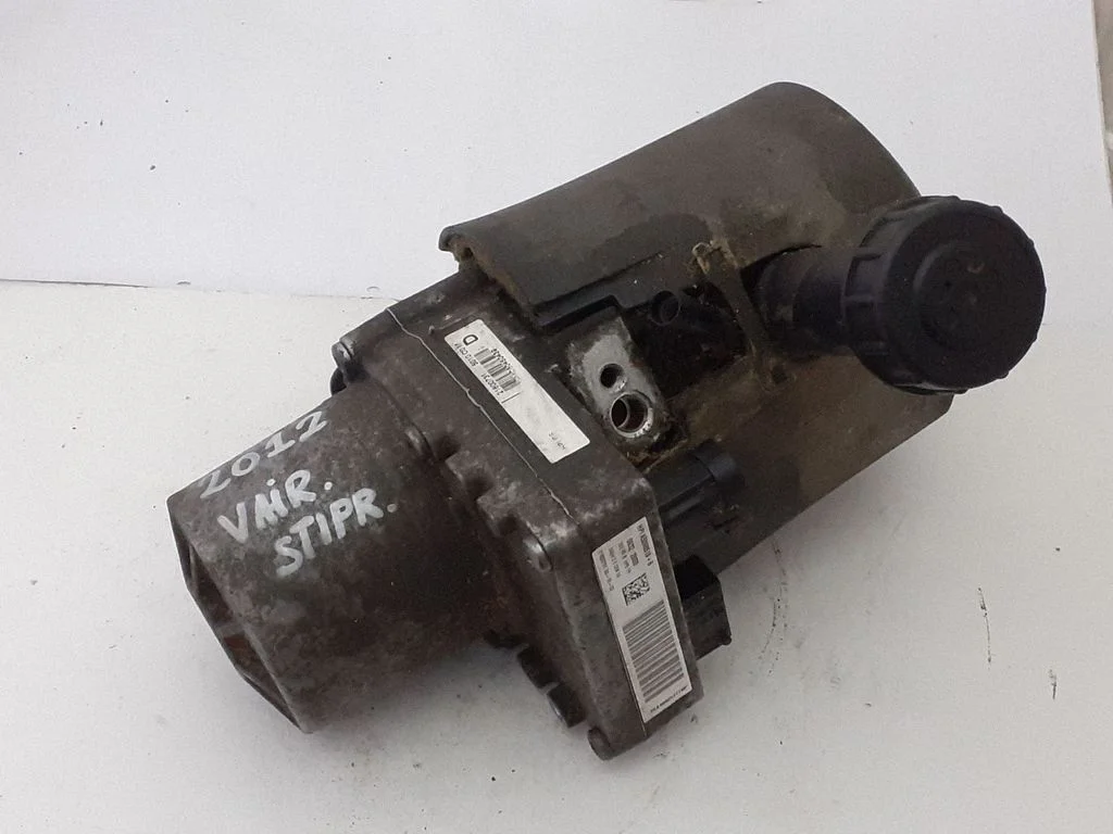 Roolivõimendi pump (elektriline) 21600731