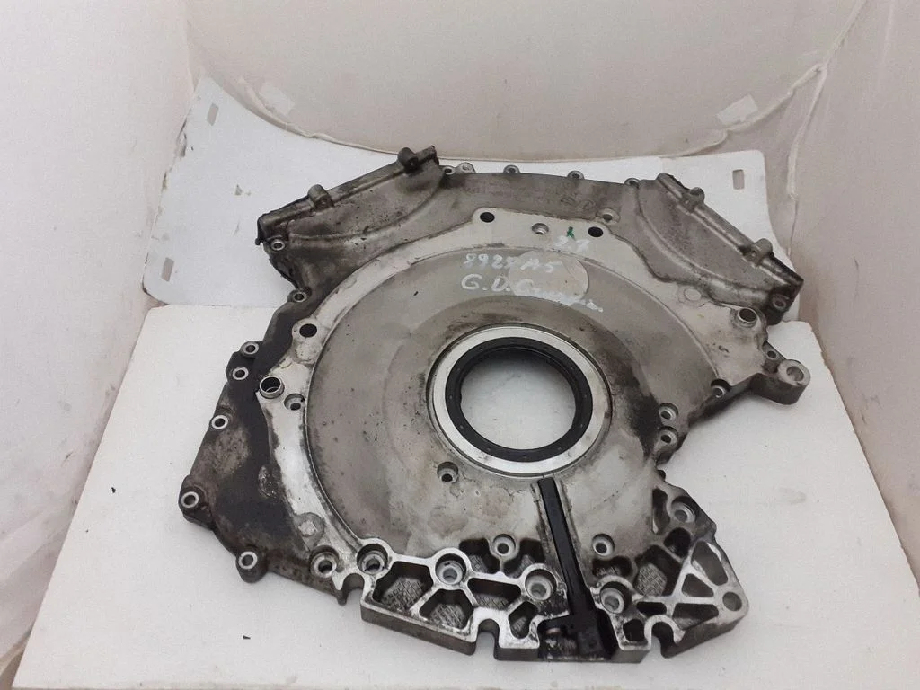 Timing chain cover – Audi A5 8T 8F (2007-2016)