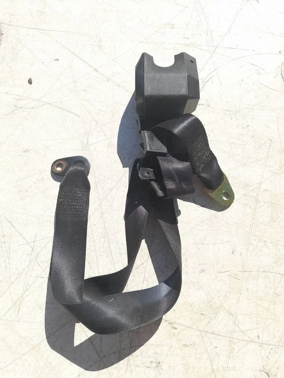 Turvavööde komplekt – Renault Master II (1998-2003)