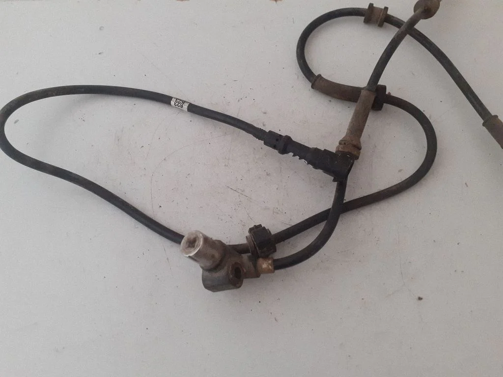 ABS brake wheel speed sensor 56005216