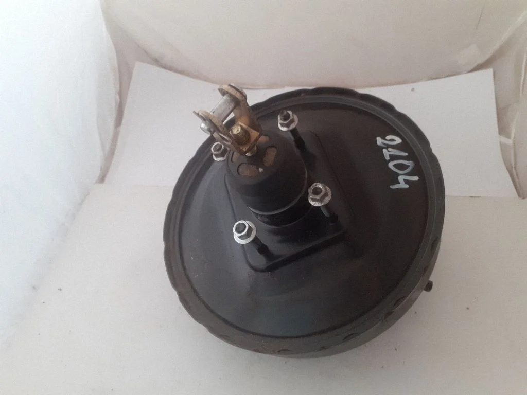 Serwo hamulcowe 585004D150