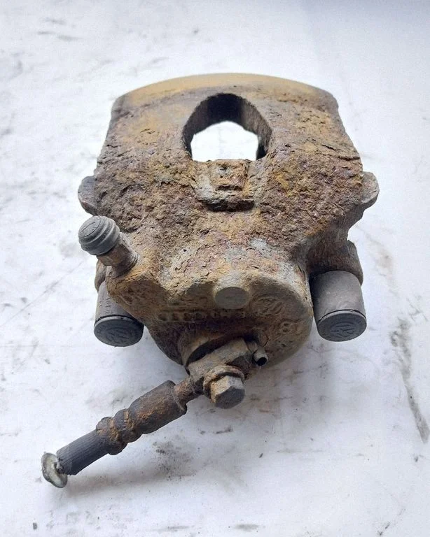 Front brake caliper FRONTLEFTCALIPER