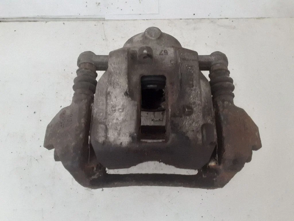 Front brake caliper TRW9899B