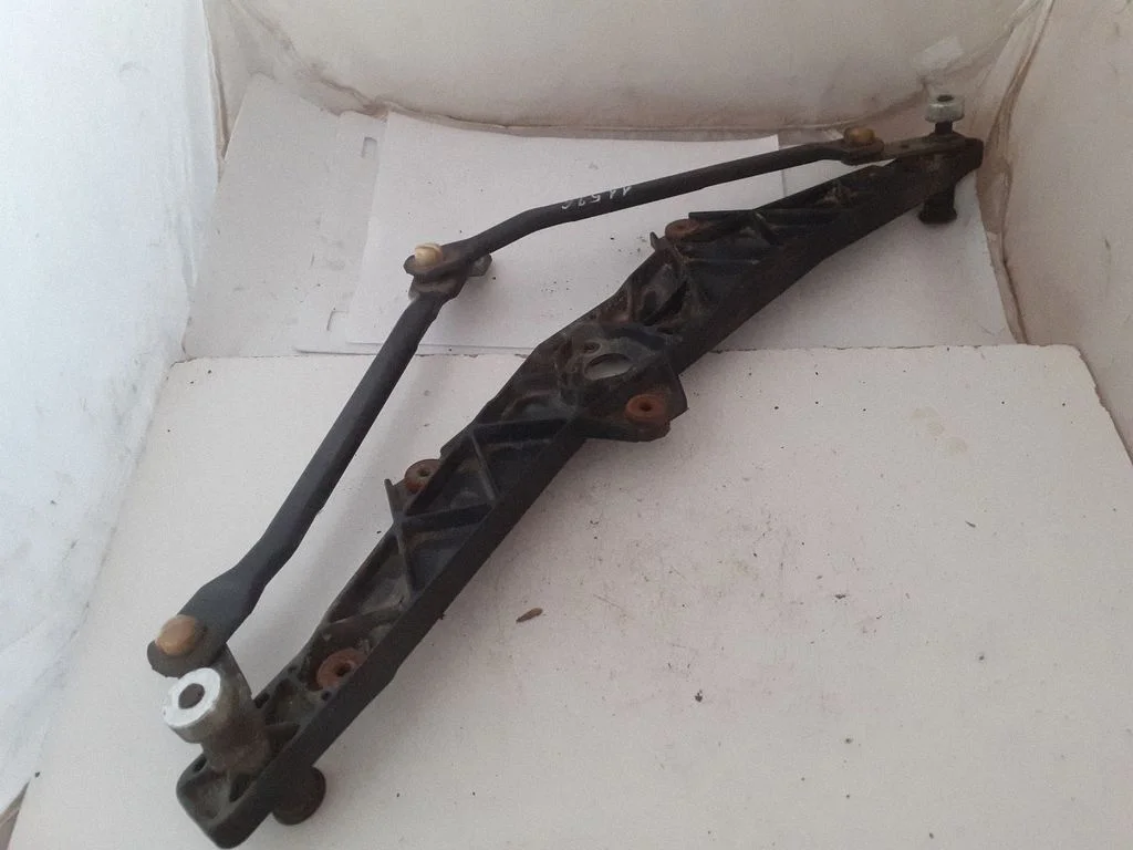 Front wiper linkage and motor 04874839