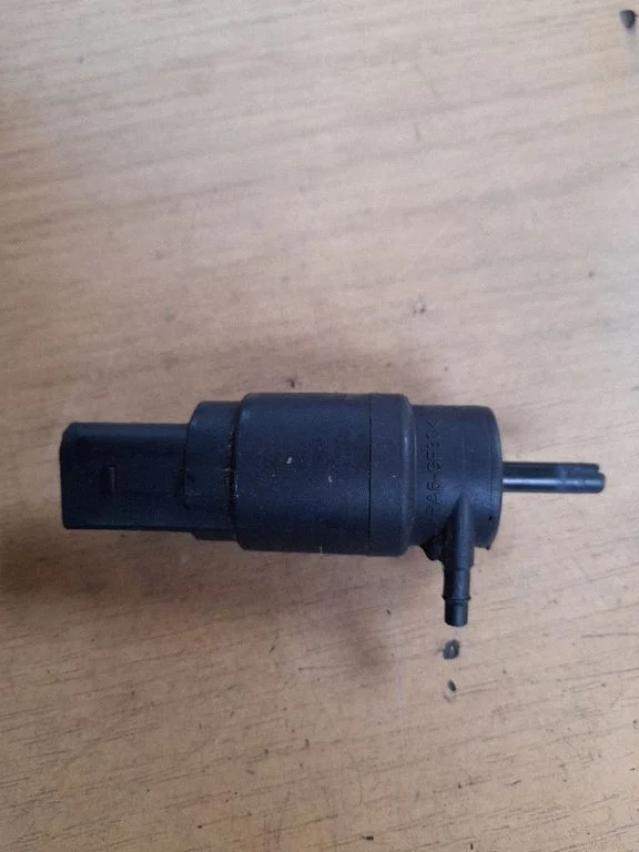 Klaasipesuvedeliku pump (klaaside) 504015670