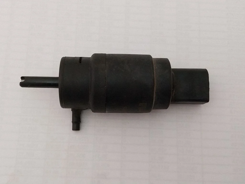 Windscreen/windshield washer pump 504015670