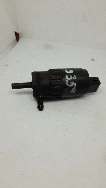 Logu mazgāšanas šķidruma sūknis (stiklu) D283215